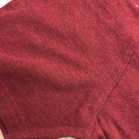 Sample burgundy thick crew neck pocket tee - Picture 4 of 4